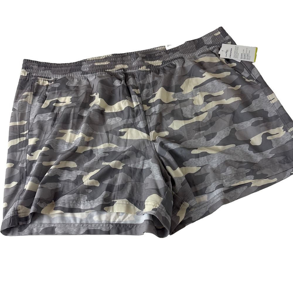 NWT Old Navy Womens XXL Camo Quick Dry 4-Way Stretch 4" Inseam Athletic Shorts